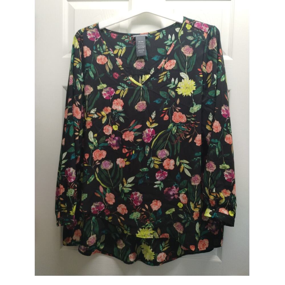 Chelsea & Theodore Size XXL Black Pink Floral Layered Hem Lightweight V-Neck Top